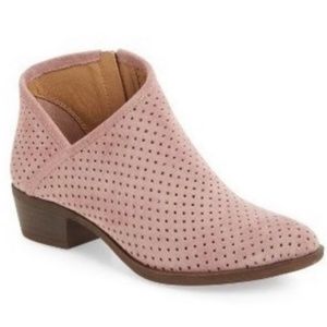Lucky Brand Blush Pink Breeza Perforated Suede Bootie Size 7.5